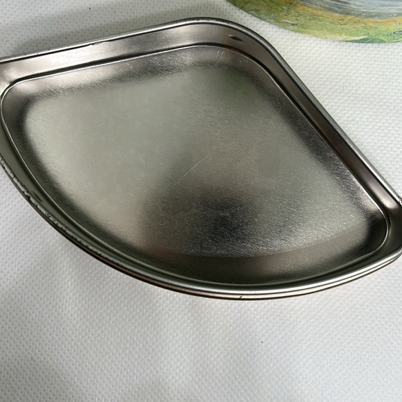 Girl Scout 2nd in series collectible tin 2005 - Picture 7 of 9